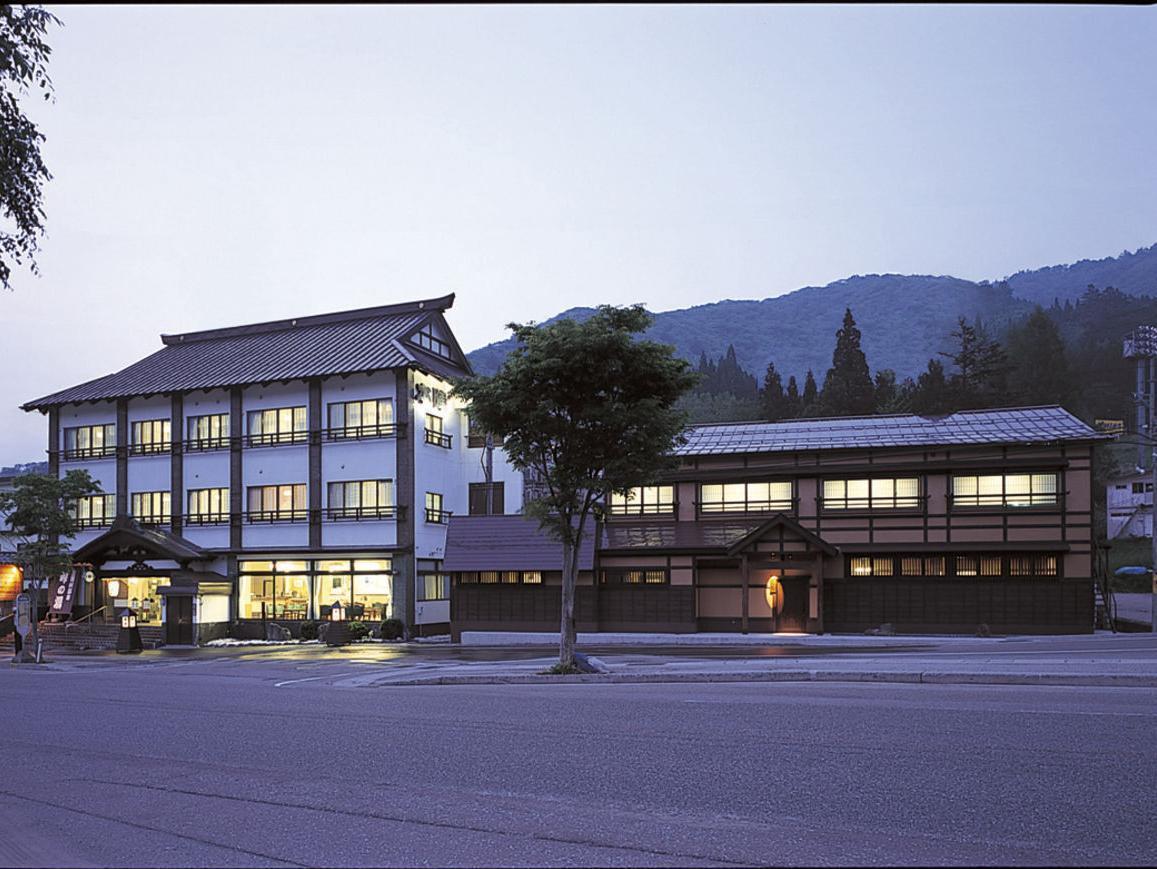 Mikunitoge Onsen Oyado Honjin Hotel Yuzawa  Eksteriør billede
