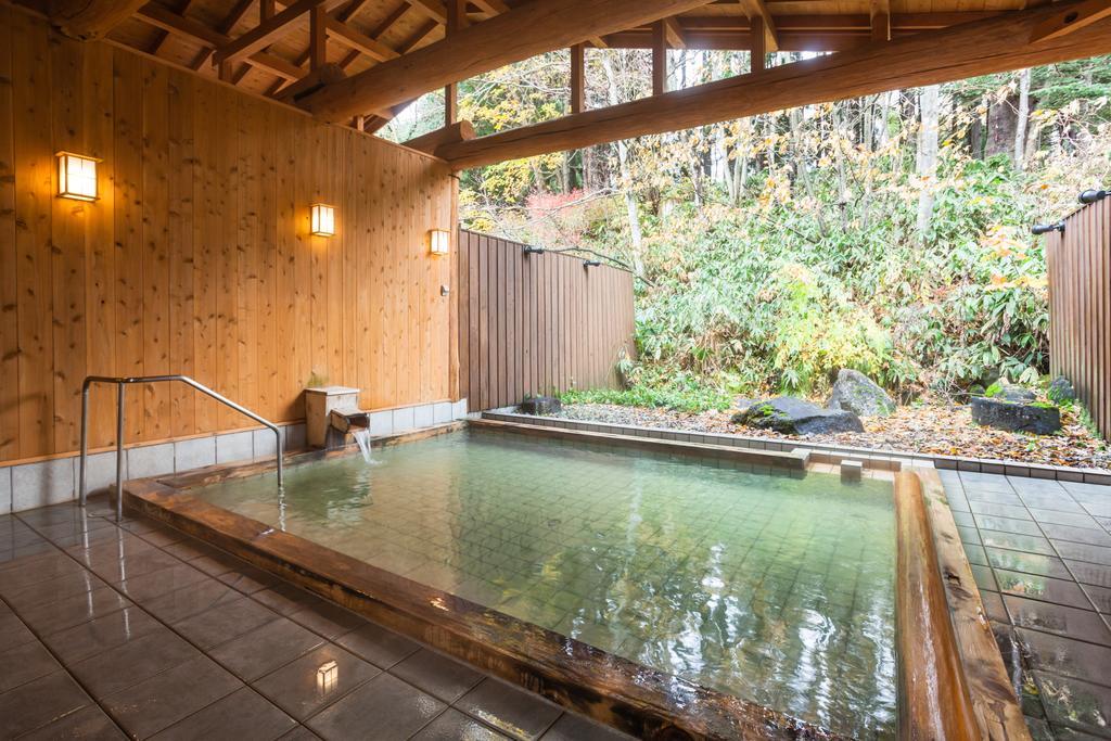 Mikunitoge Onsen Oyado Honjin Hotel Yuzawa  Eksteriør billede