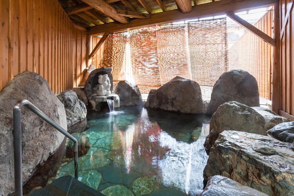 Mikunitoge Onsen Oyado Honjin Hotel Yuzawa  Eksteriør billede