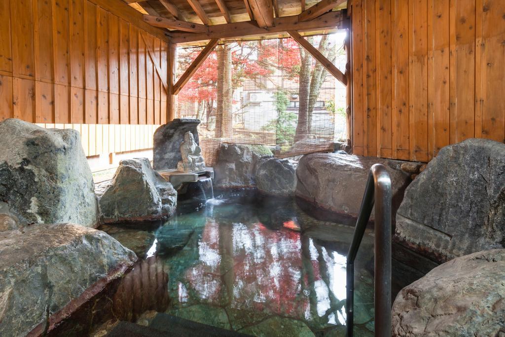 Mikunitoge Onsen Oyado Honjin Hotel Yuzawa  Eksteriør billede