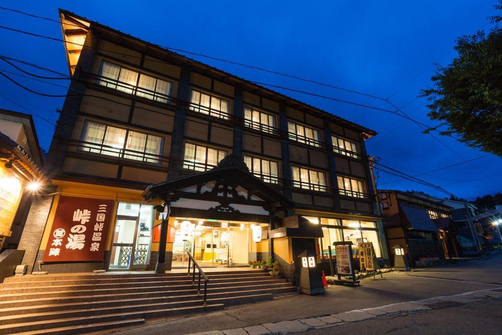 Mikunitoge Onsen Oyado Honjin Hotel Yuzawa  Eksteriør billede