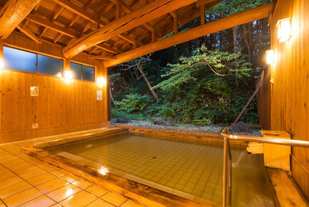 Mikunitoge Onsen Oyado Honjin Hotel Yuzawa  Eksteriør billede